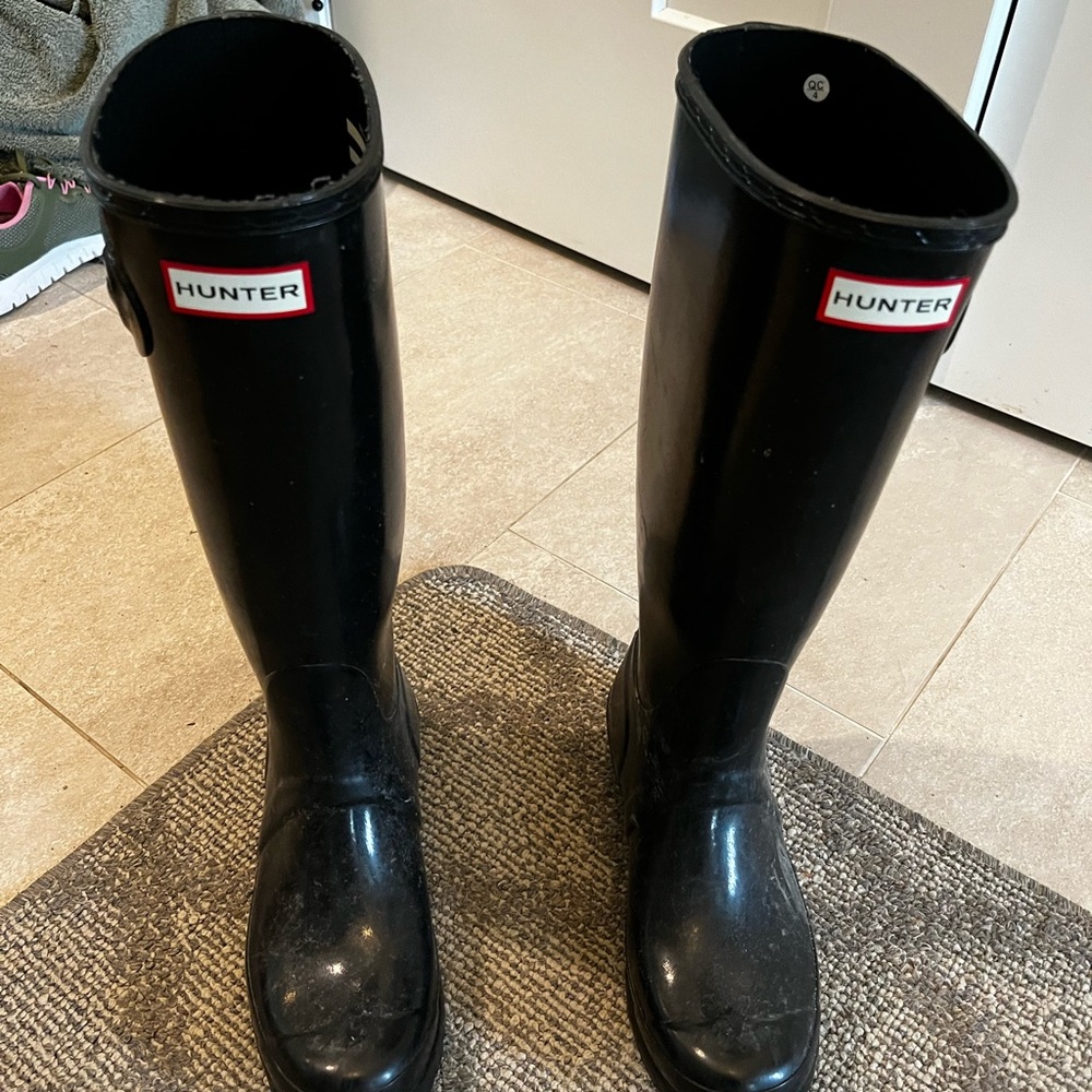 Hunter waterproof rain boots